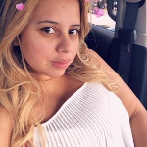 Meet your Posher, Claudia